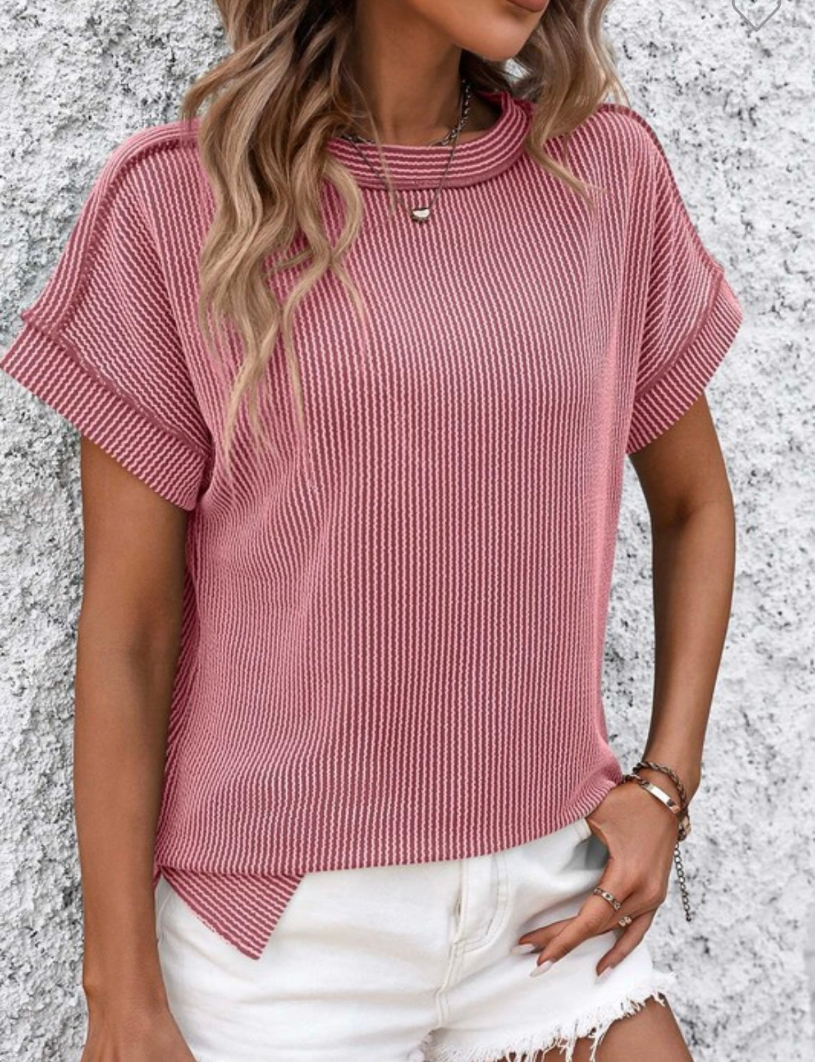 Perfect round neck tee
