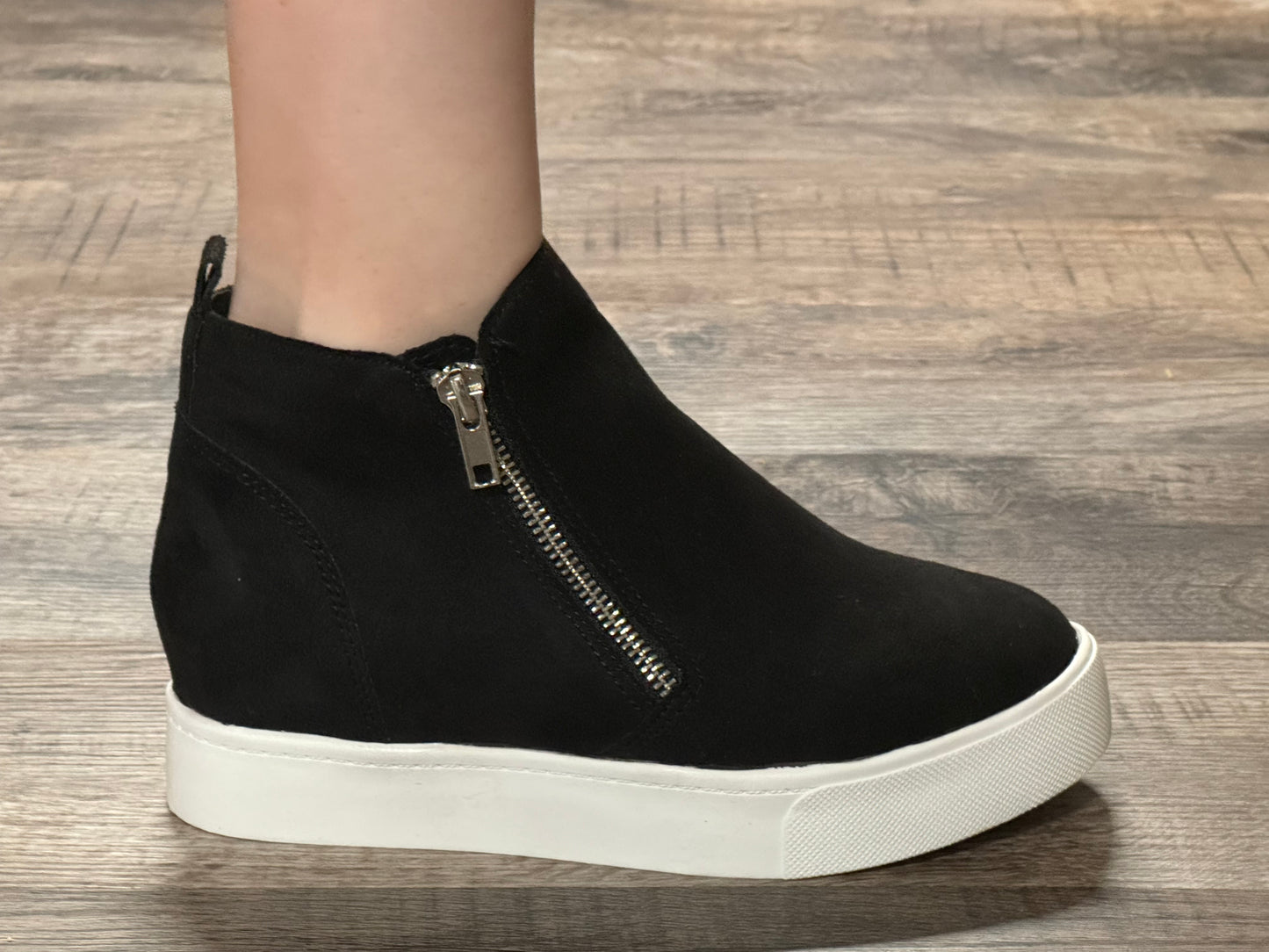 Soda Black Zip Shoe