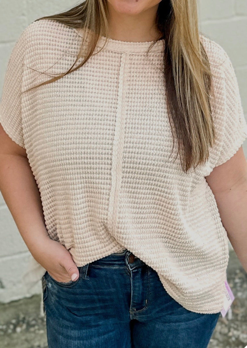 Curvy waffle top