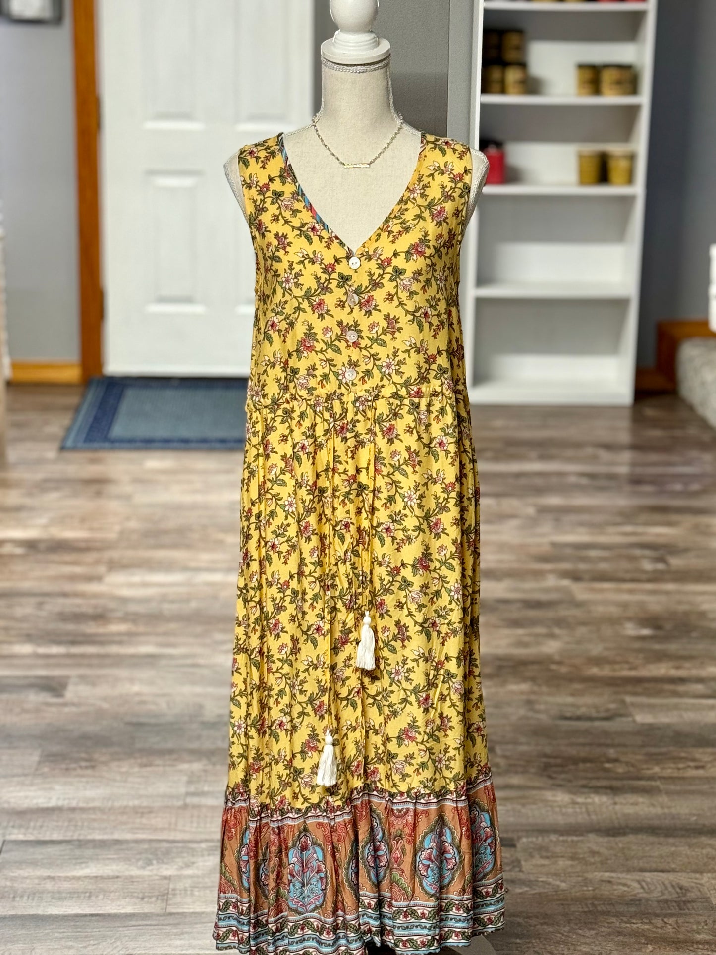 Vintage Inspired Floral Maxi Dress