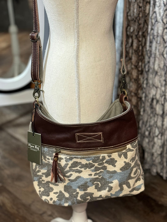 Myra Crossbody